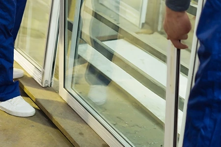 Commercial Glass Repair Technician in Fort Walton Beach, FL